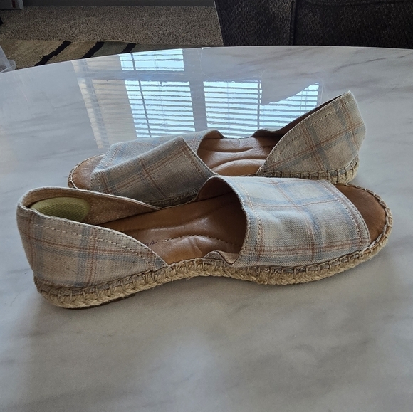 Born Seak Espadrilles Slip On Sz 8M Women Taupe Beige Fabric D'orsay Shoes - Picture 12 of 14